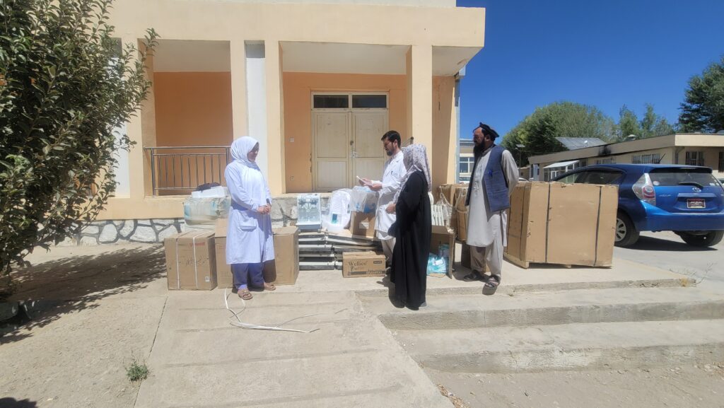Delivering maternity and newborn equipment to a Ghor clinic